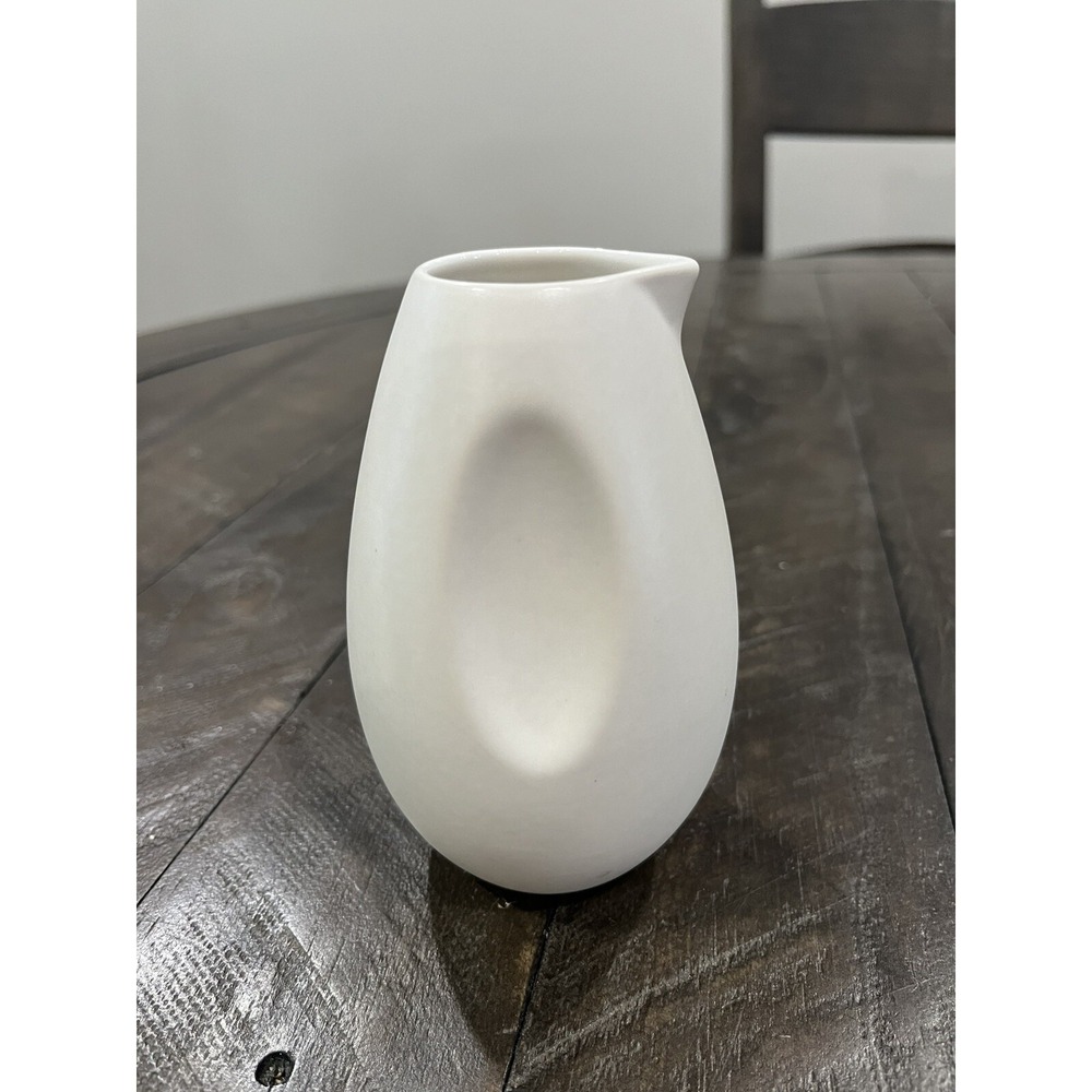 Calvin‎ Klein Basso Creamer Pitcher Bone White Ceramic Vtg Minimalist C8